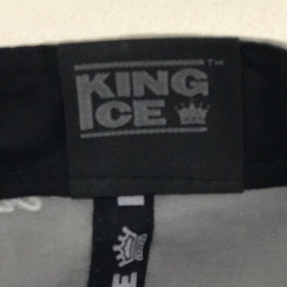 King Ice for London England Grey & Blue SnapBack Adjustable Travel & Ball Cap - Picture 5 of 16
